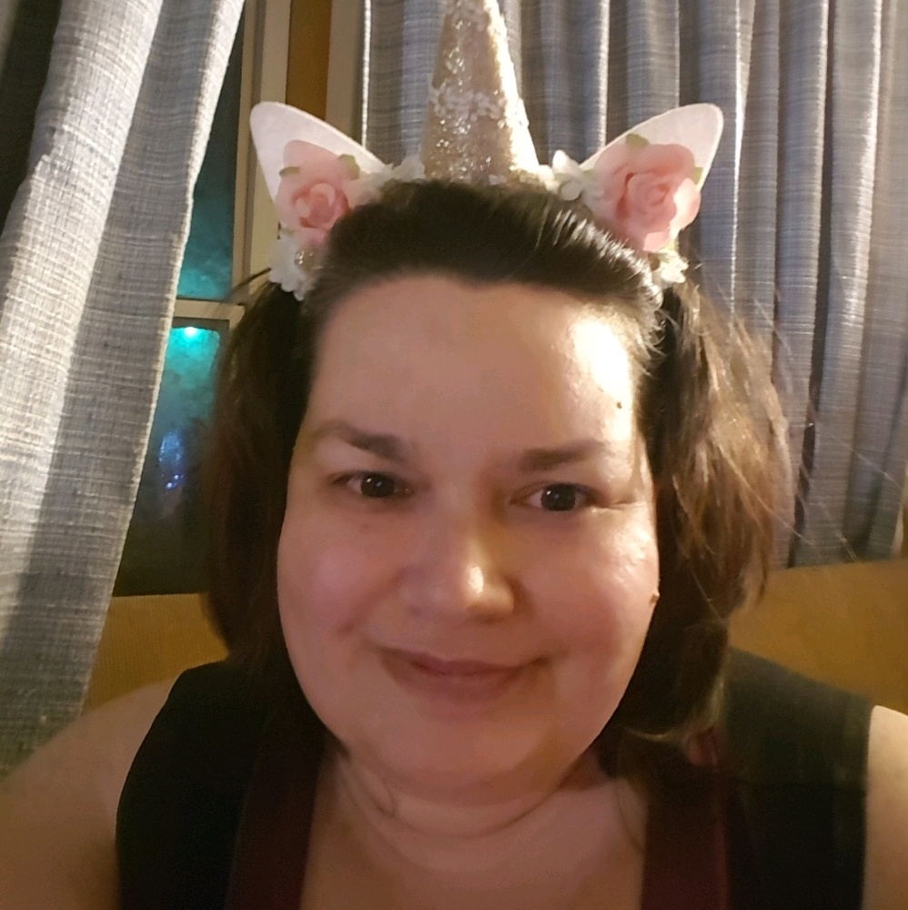 Meet your Posher, Rachel